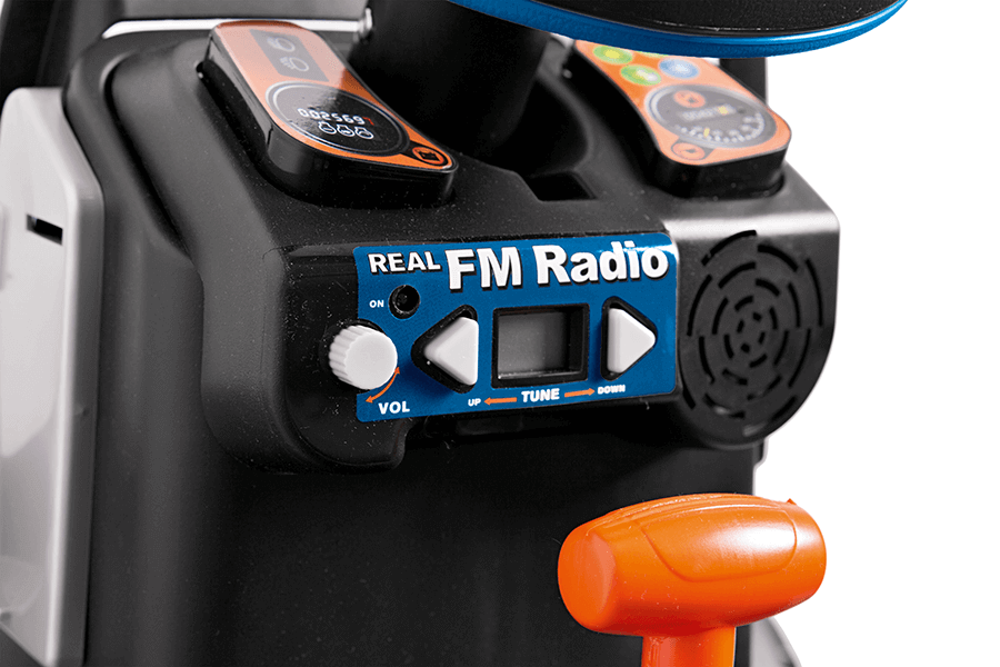 New Holland T8 Tractor 12-Volt Ride On Vehicle