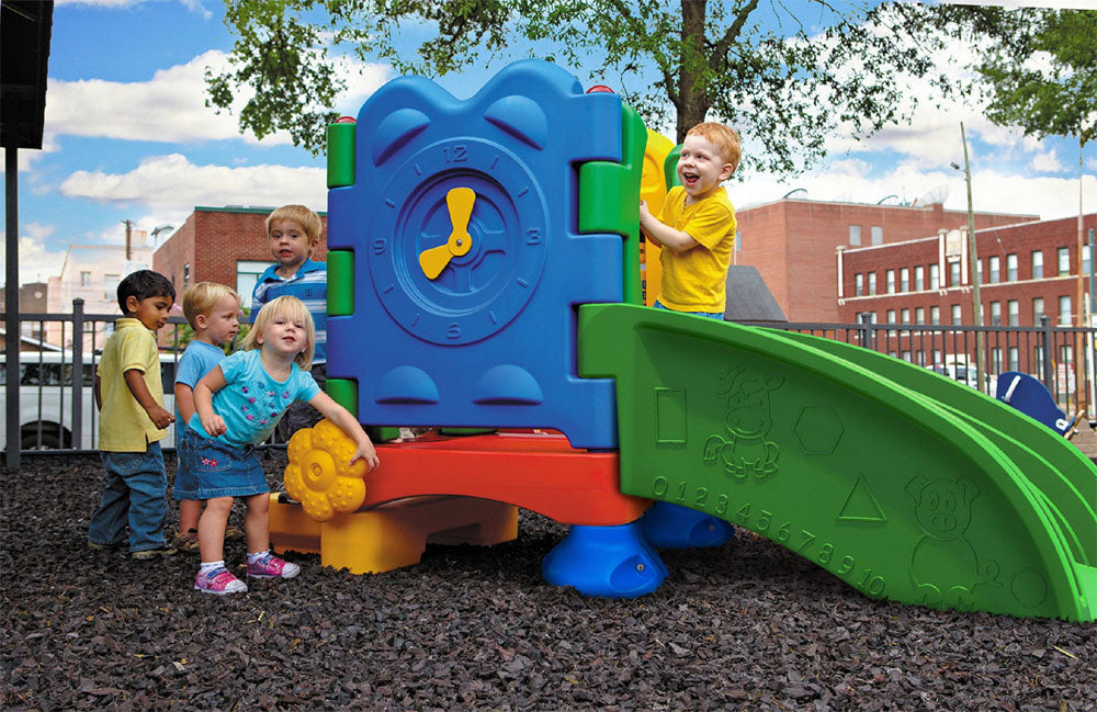 Discovery Center Super Sprout Playground Without Roof