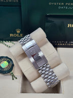 Rolex Datejust 41mm Smooth Bezel Black Index Dial Jubilee - 126300 - New 2025