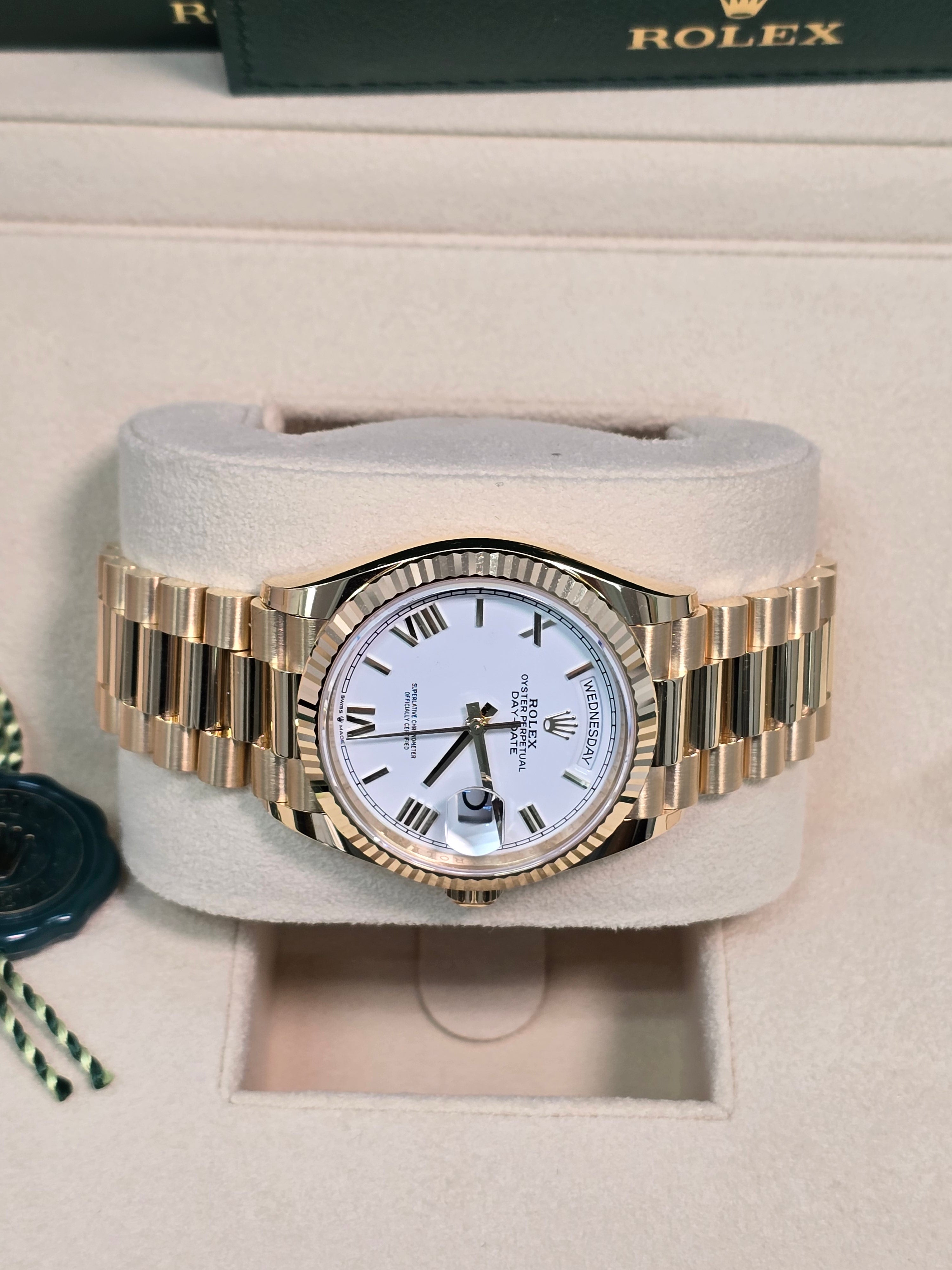 Rolex Day-Date "President" 36mm Yellow Gold White Roman Dial - 128238 - New 2025
