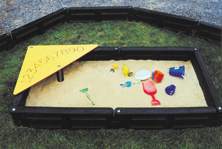 Sandbox 4 x 8 With Corner Table