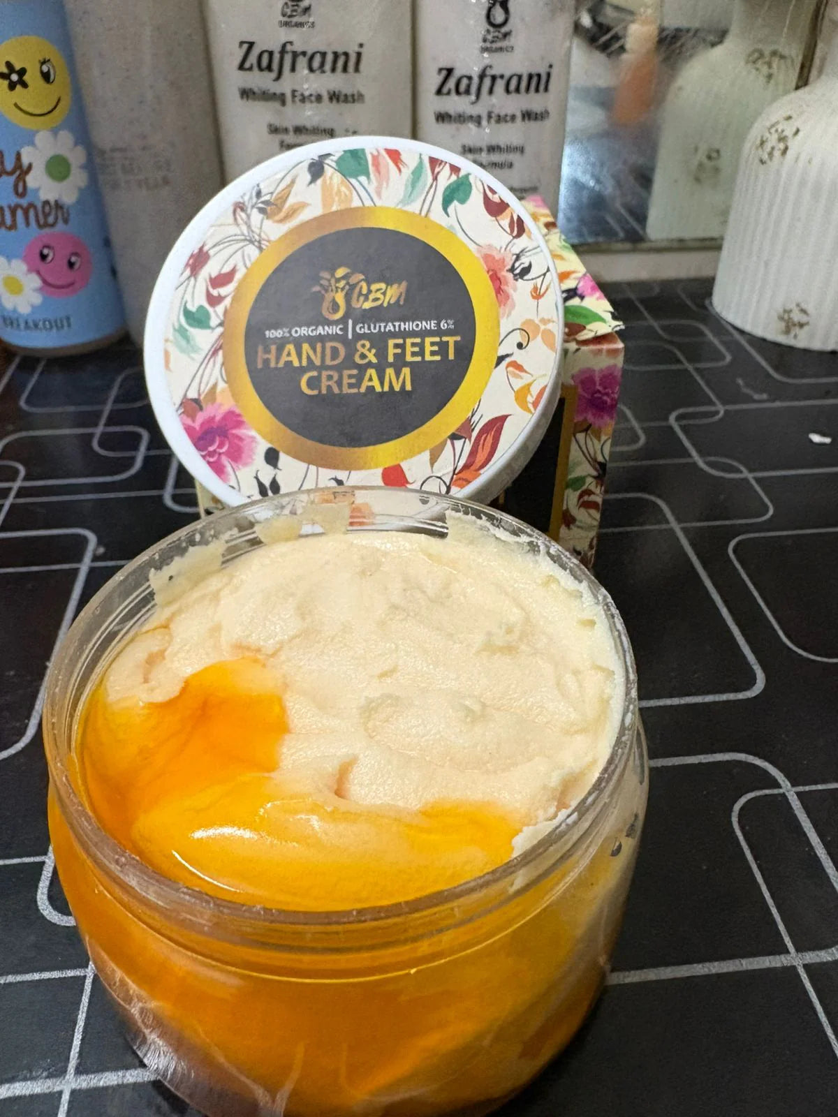 Zafarani Whitening Gold Cream