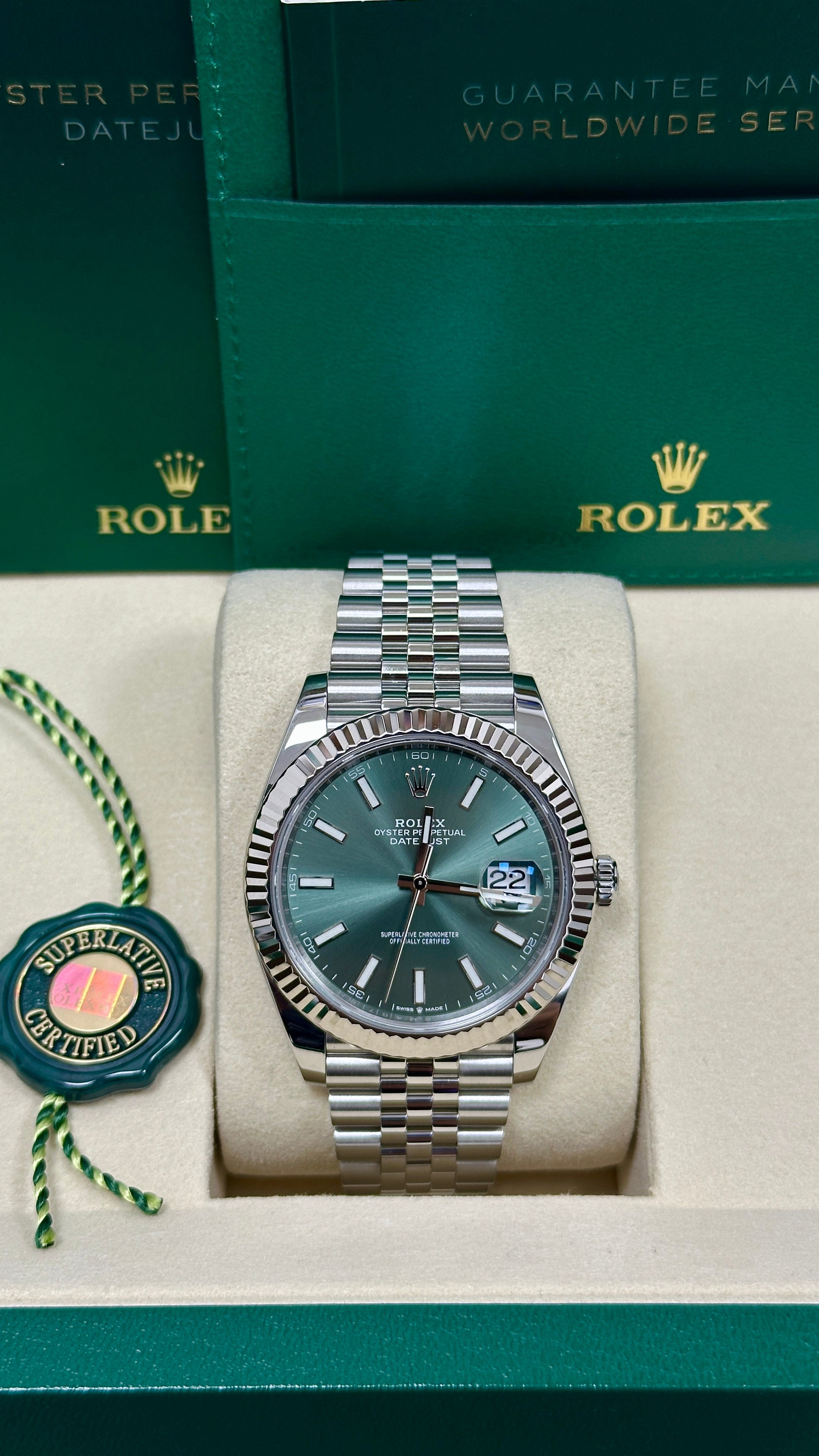 Rolex Datejust 41mm Fluted Bezel Mint Green Index Dial Jubilee - 126334 - New 2025