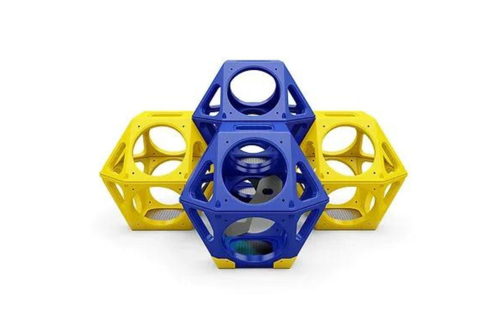 Ruby Qube Climbing Cube Cluster