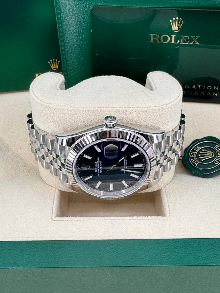 Rolex Datejust 41mm Fluted Bezel Blue Index Dial Jubilee - 126334 - New 2025