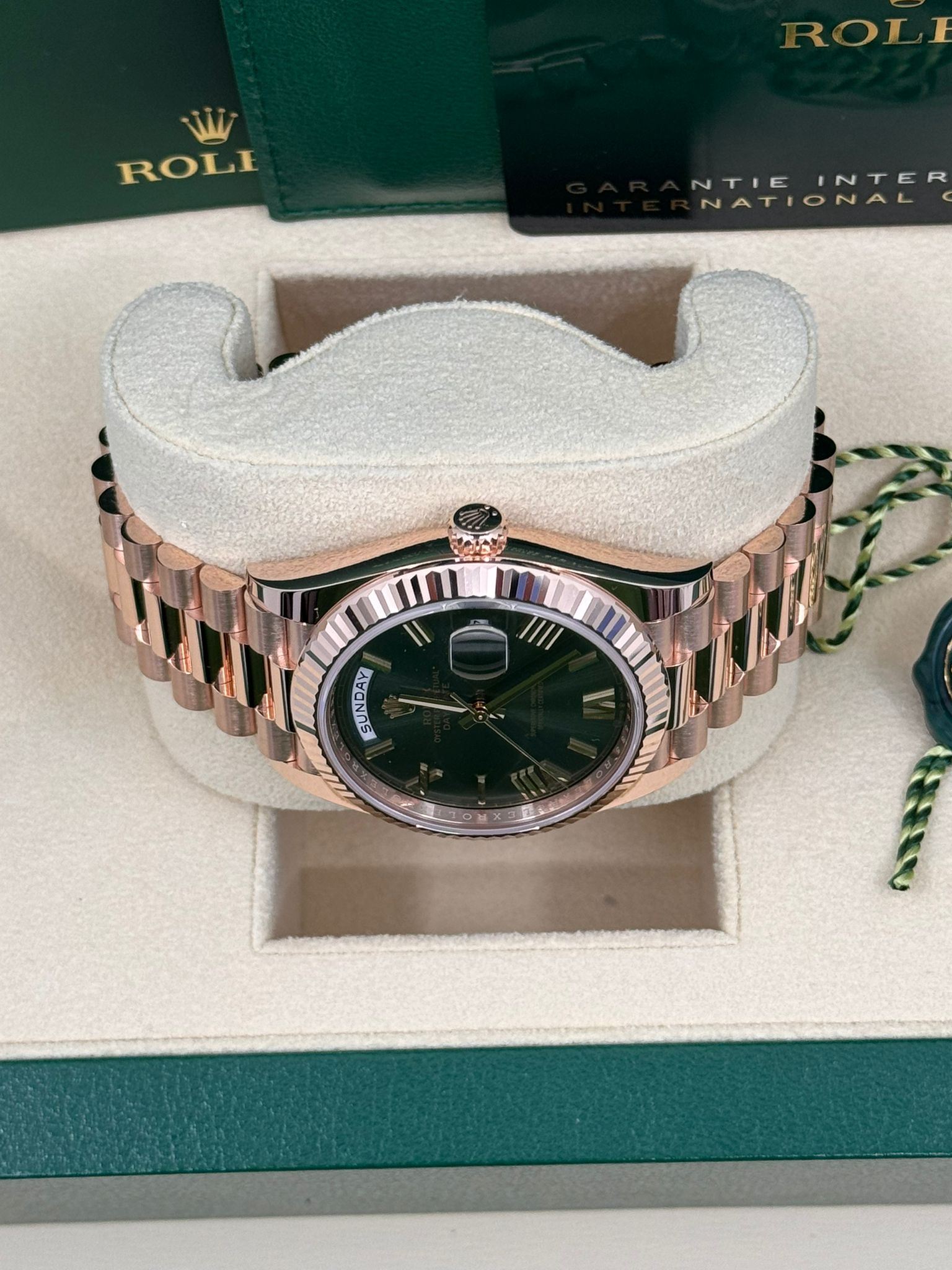 Rolex Day-Date "President" 40mm Everose Gold Olive Green Roman Dial - 228235 - New 2025