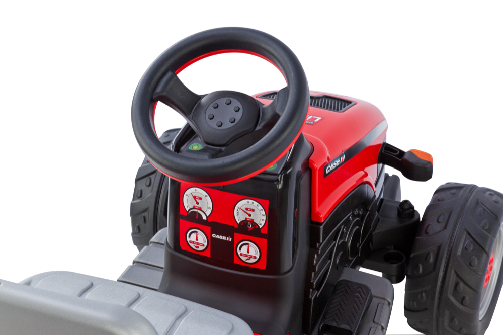 Case IH Lil Tractor And Trailer 6-Volt Ride On Vehicle