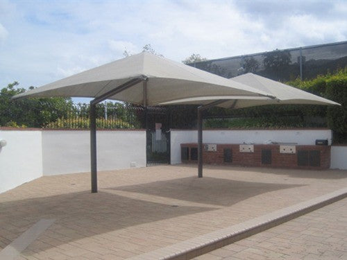 Single Post Pyramid Cantilever Shade Structure