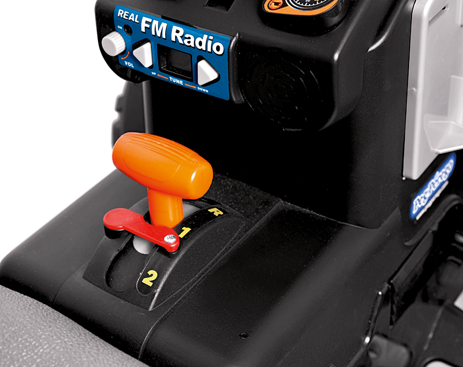 New Holland T8 Tractor 12-Volt Ride On Vehicle