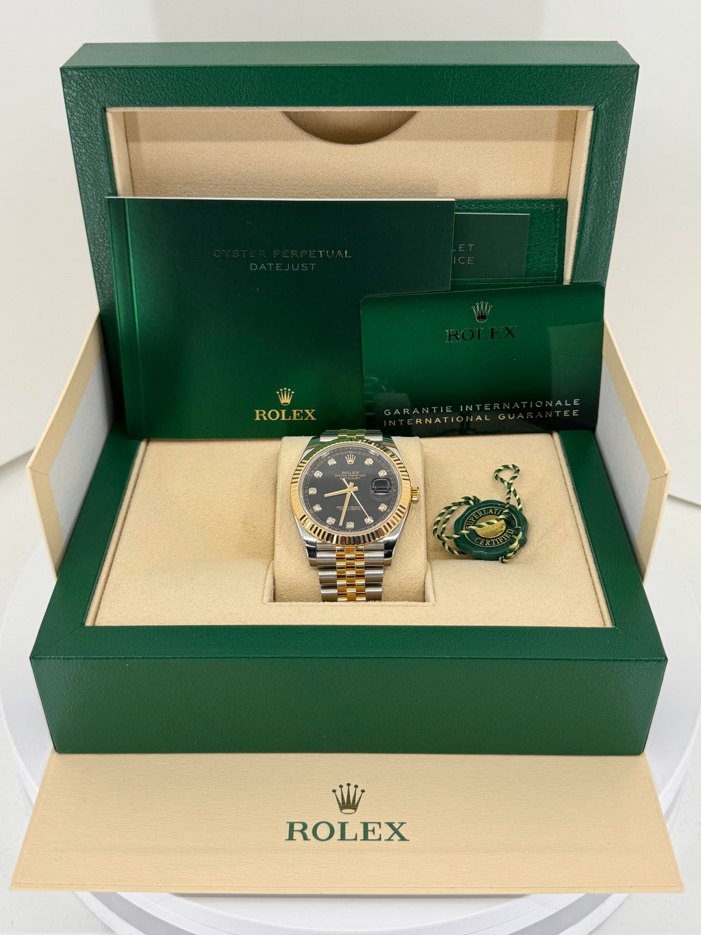 Rolex Datejust 41mm Two-Tone Yellow Gold Fluted Bezel Black Diamond Dial Jubilee - 126333 - New 2025